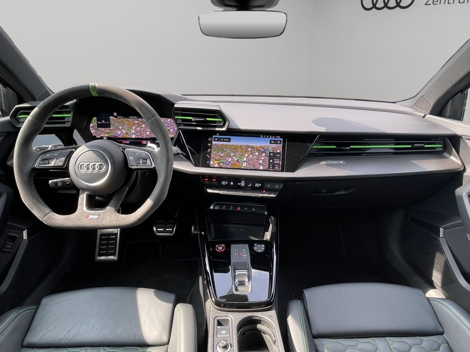Audi - RS 3 Limousine_17
