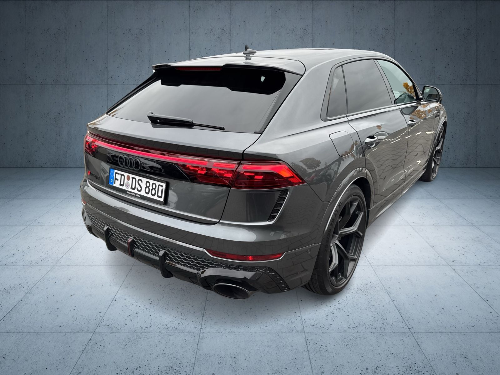 Audi - RS Q8_30