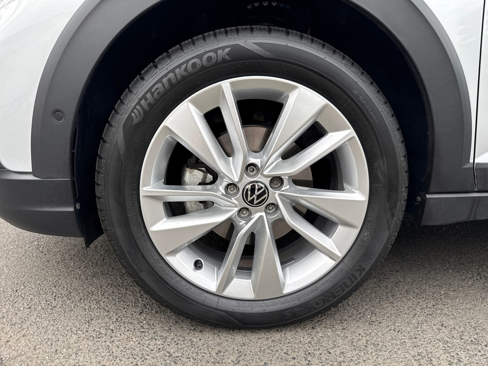 Volkswagen - Taigo_9