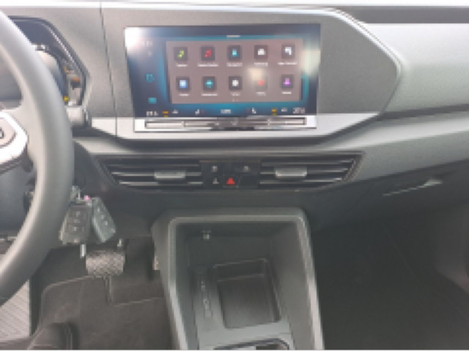 Volkswagen - Caddy Maxi_12