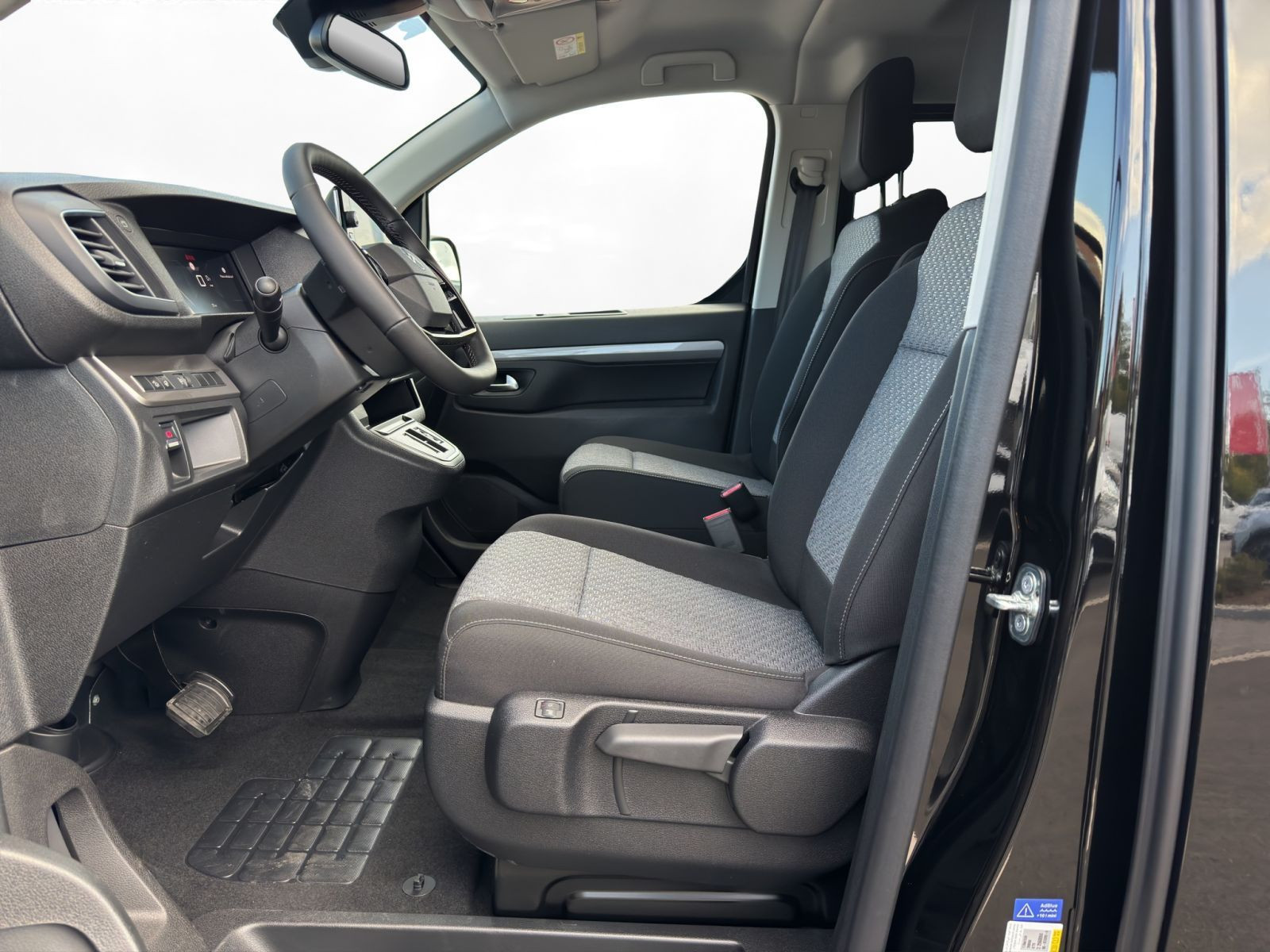 Citroën - SpaceTourer_11