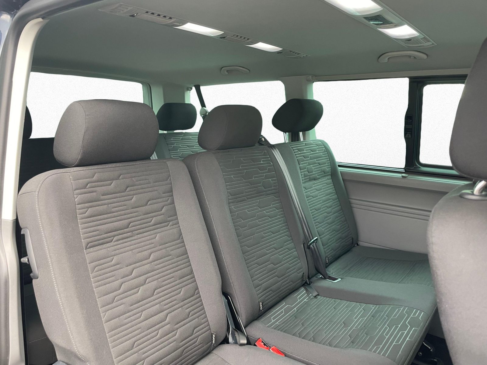 Volkswagen - T6.1 Caravelle_5