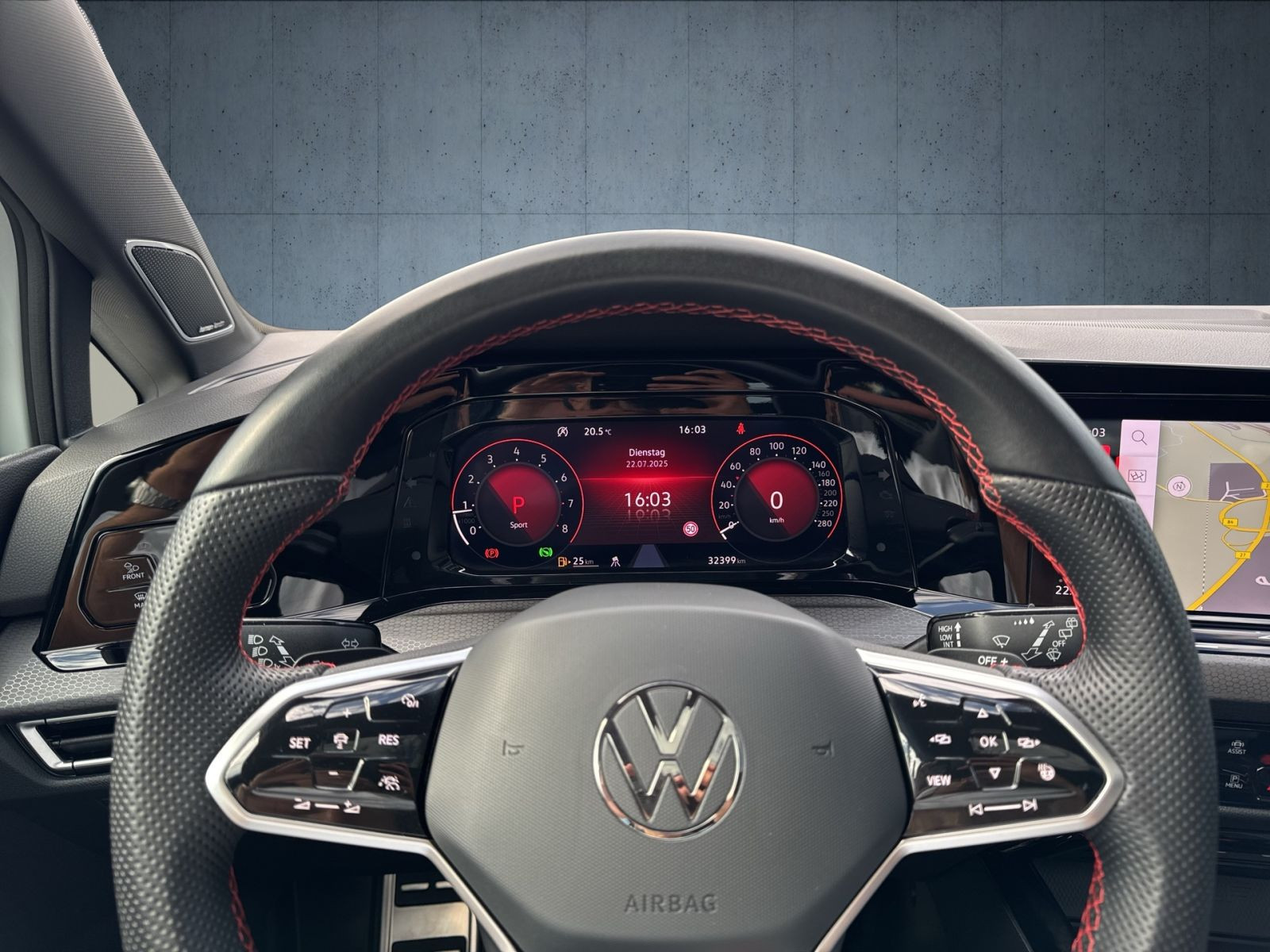 Volkswagen - Golf GTI_24