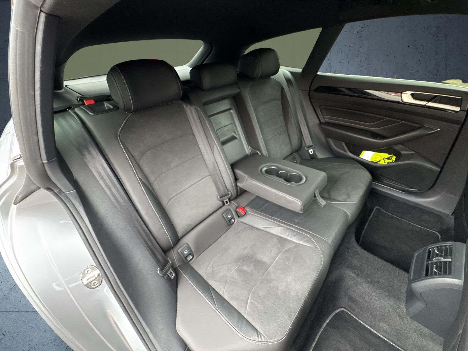 Volkswagen - Arteon Shooting Brake_17 Volkswagen - Arteon Shooting Brake_17