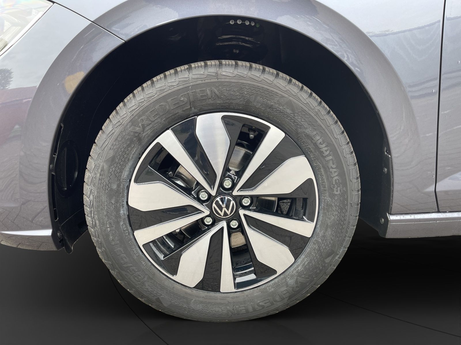Volkswagen - Polo_9