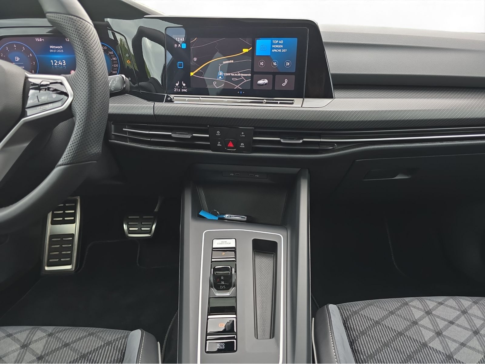 Volkswagen - Golf_18
