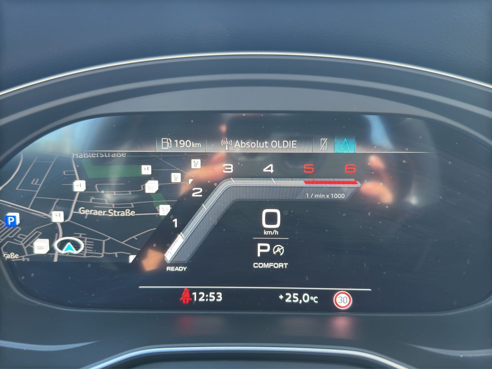 Audi - Q5_10