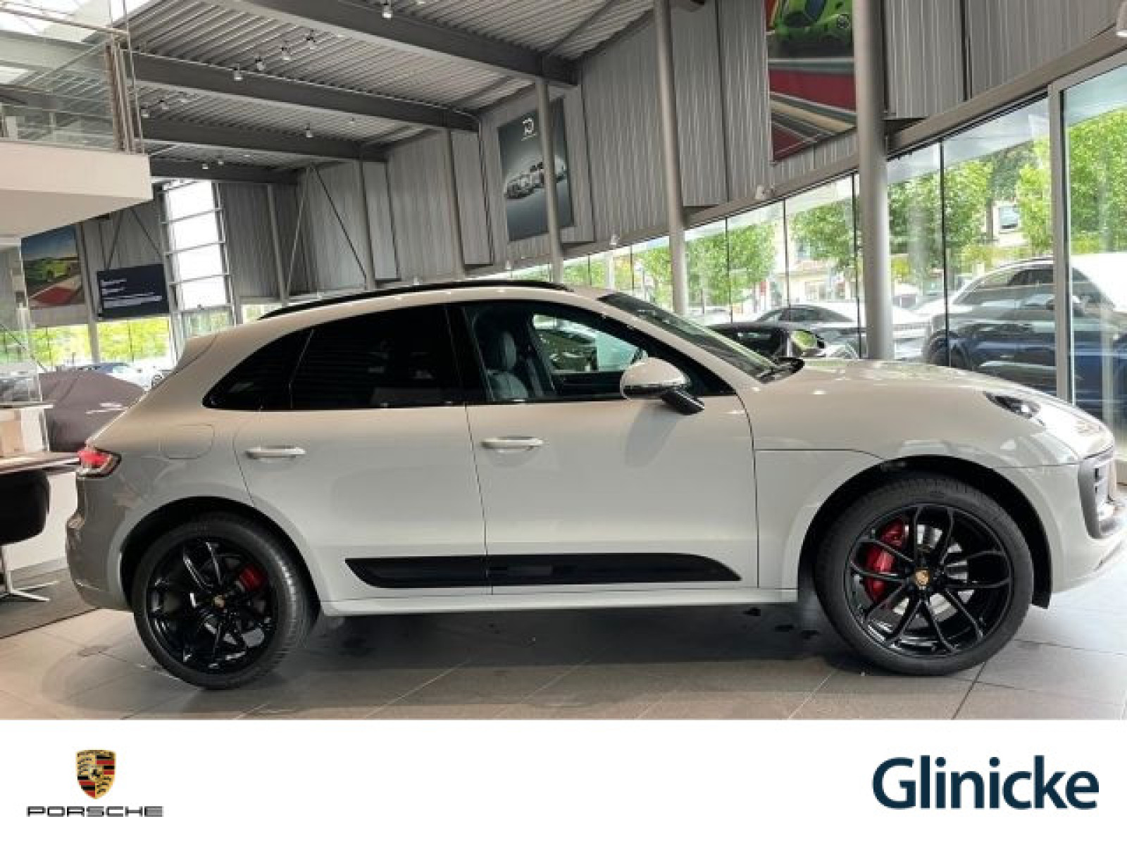 Porsche - Macan_45