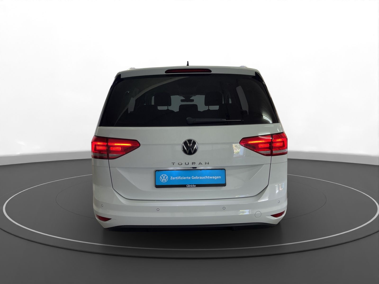 Volkswagen - Touran_5