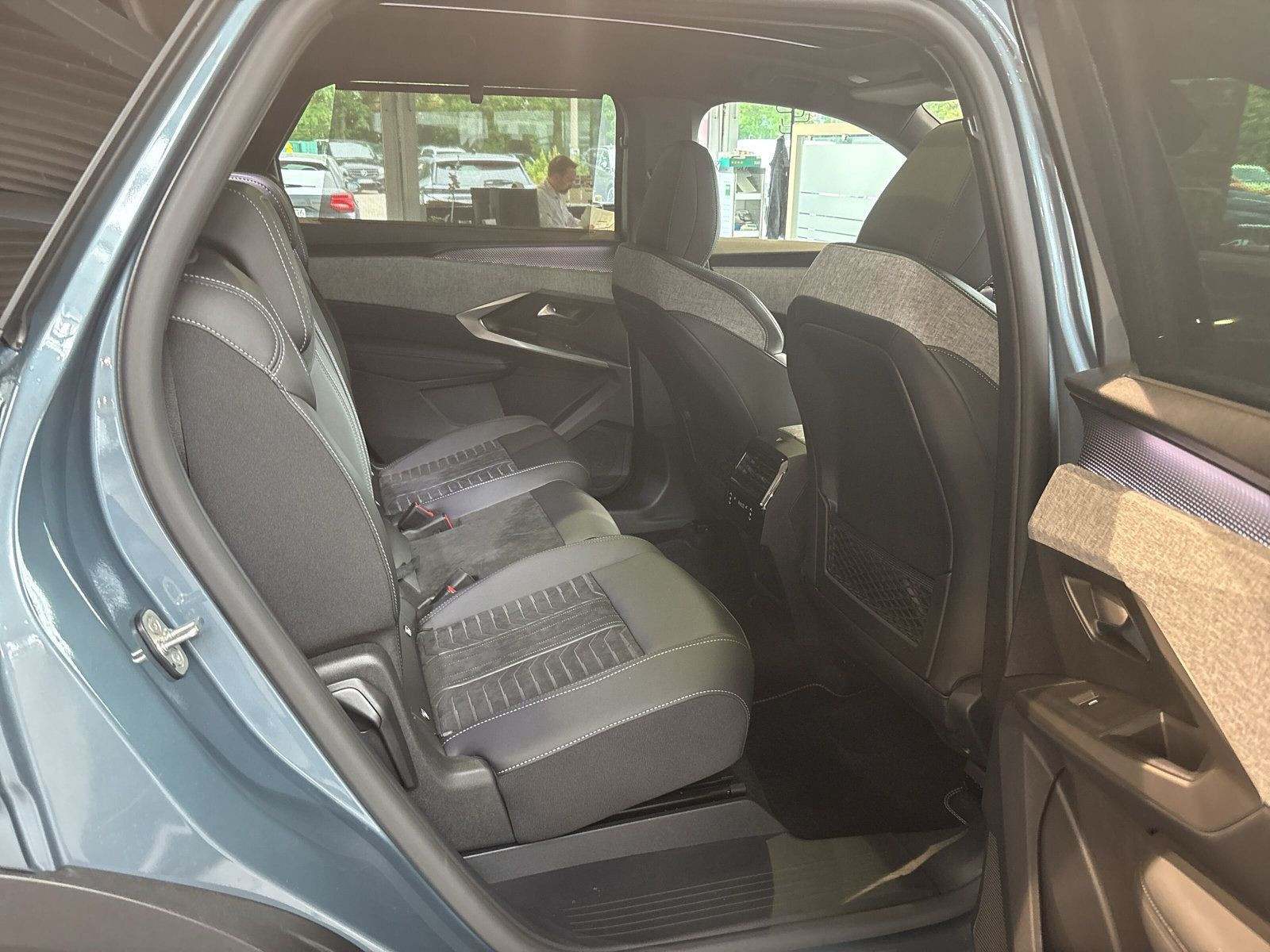 Peugeot - 5008_15