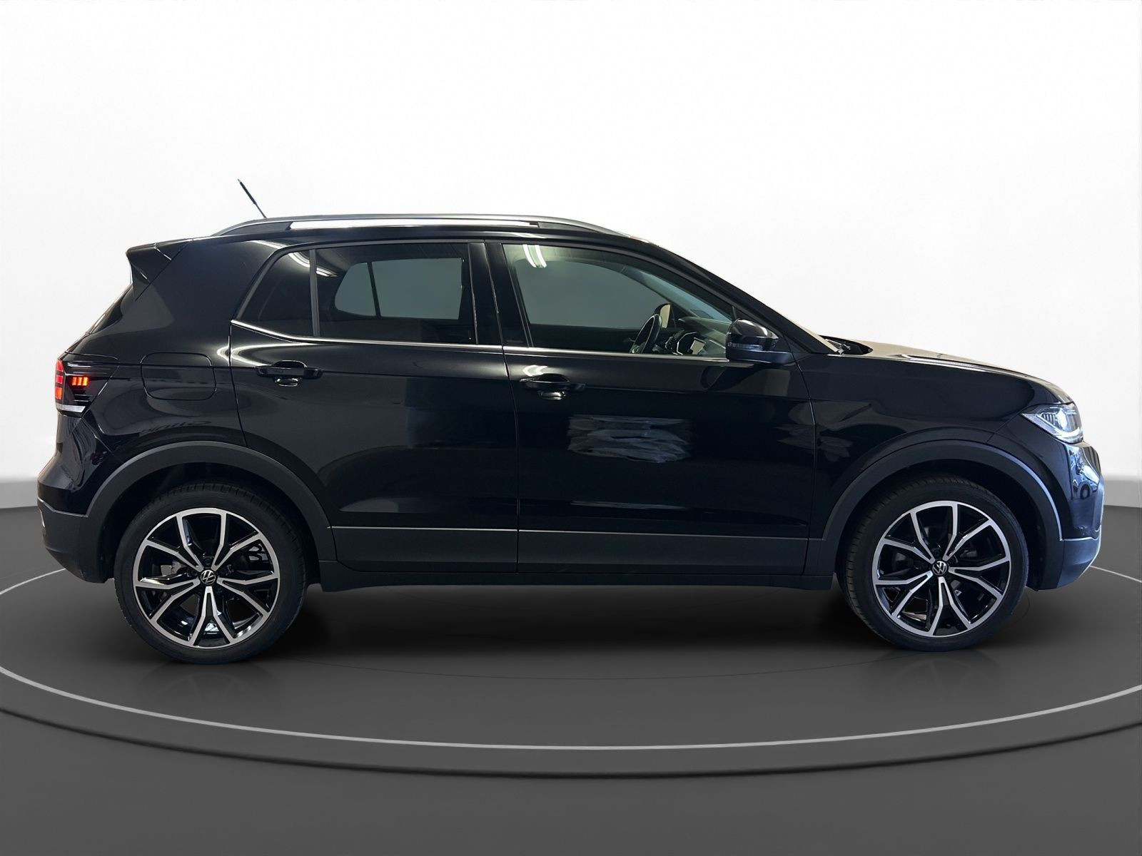 Volkswagen - T-Cross_7