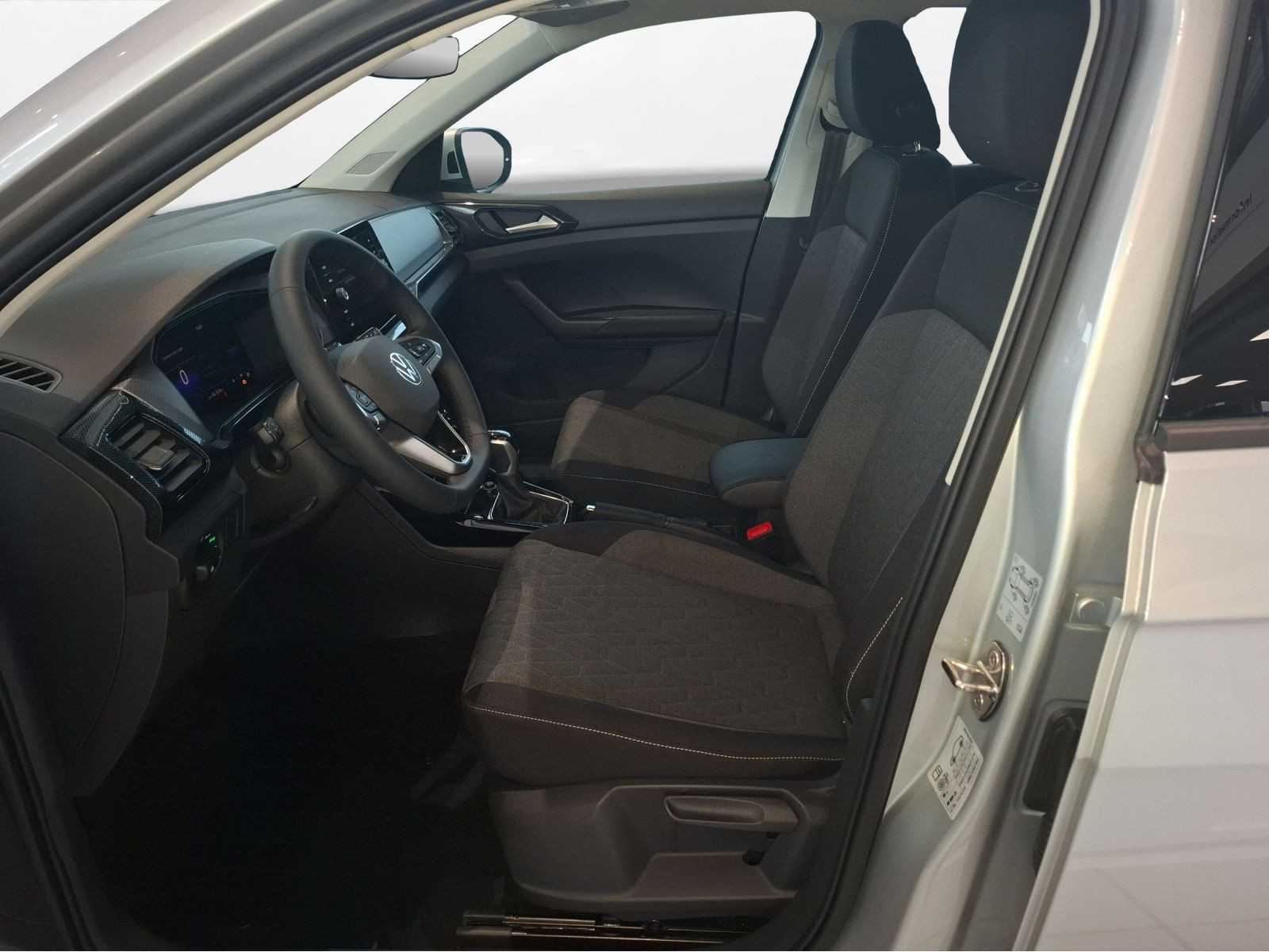 Volkswagen - T-Cross_4