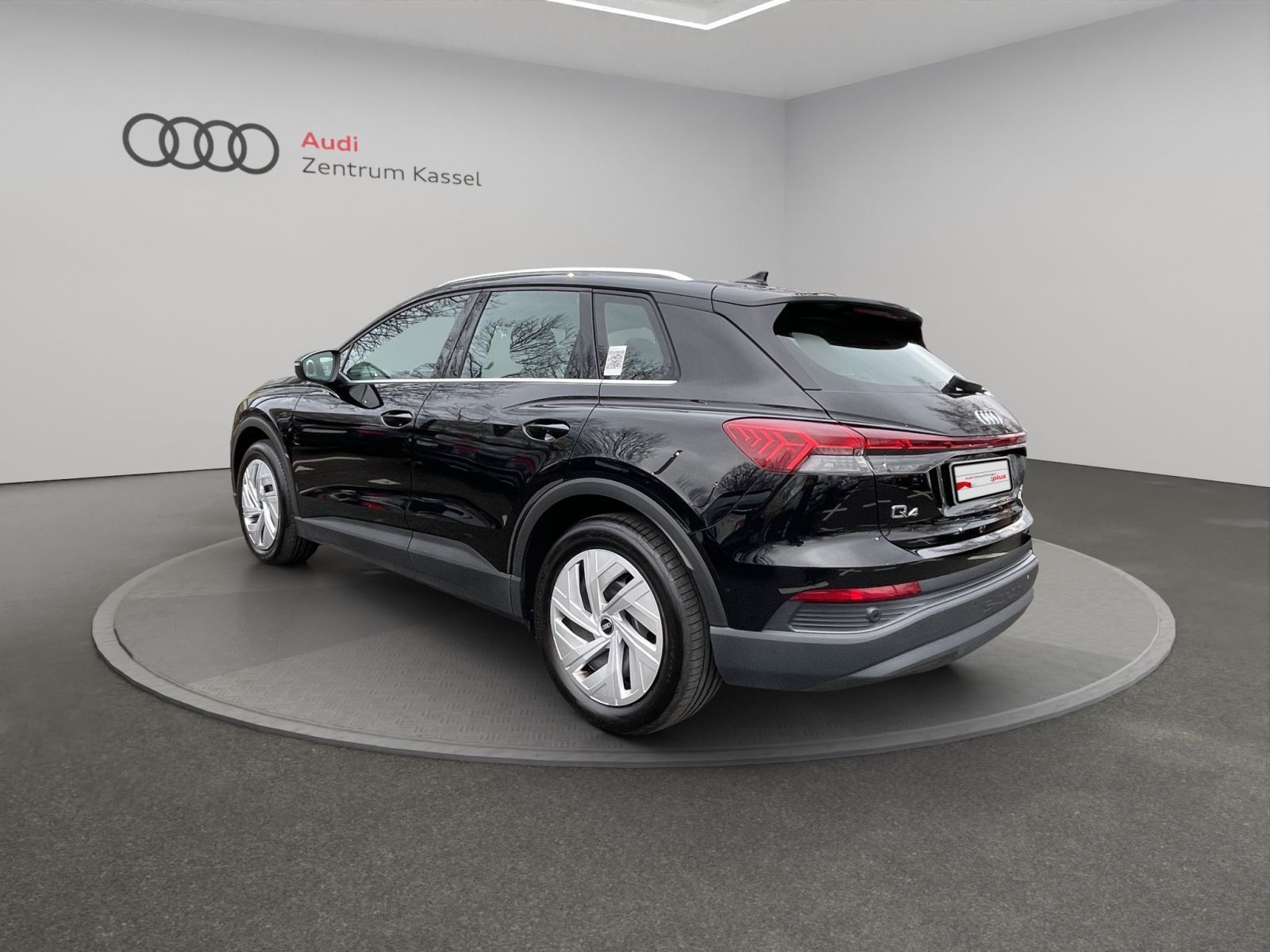 Audi - Q4_5