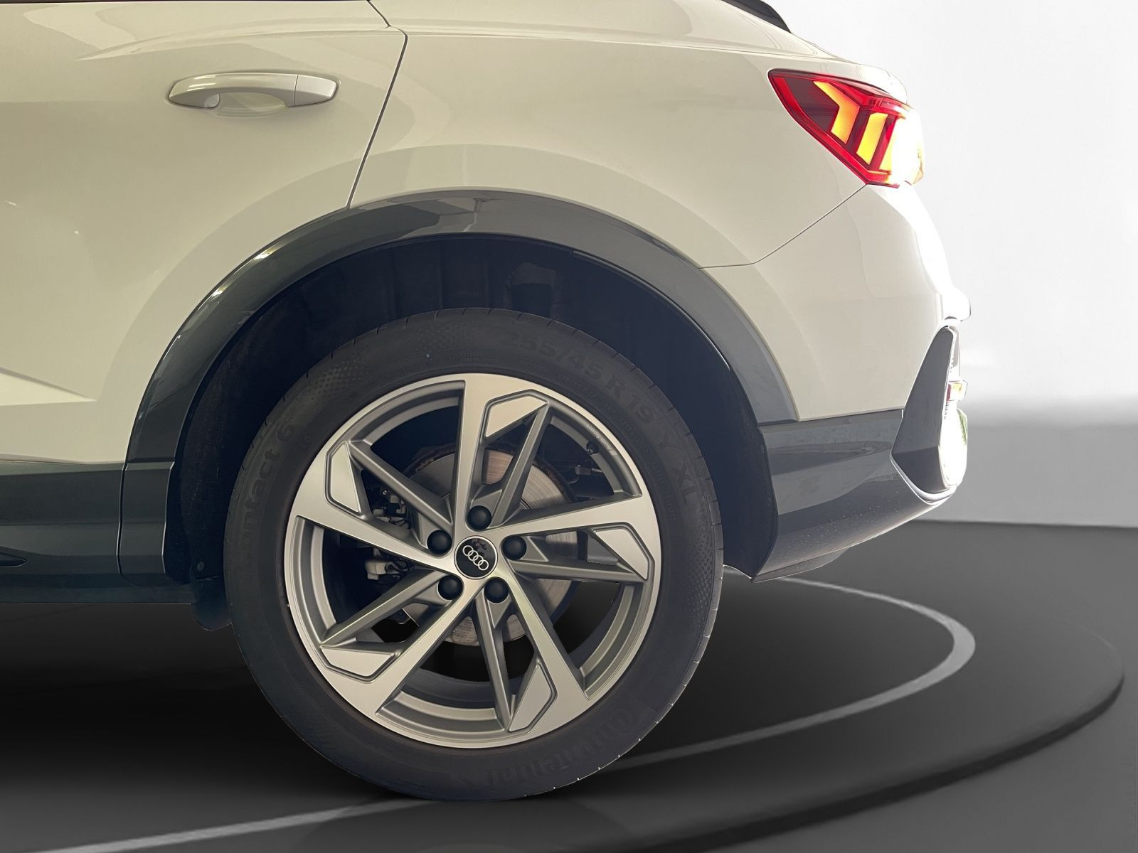 Audi - Q3 Sportback_14