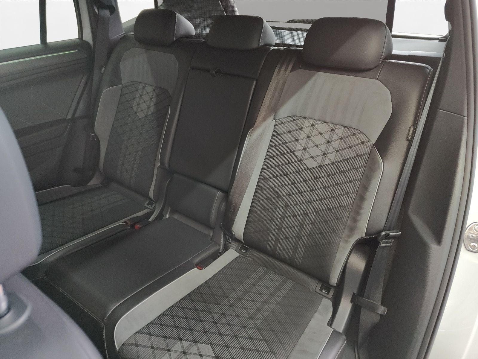 Volkswagen - Tiguan Allspace_3