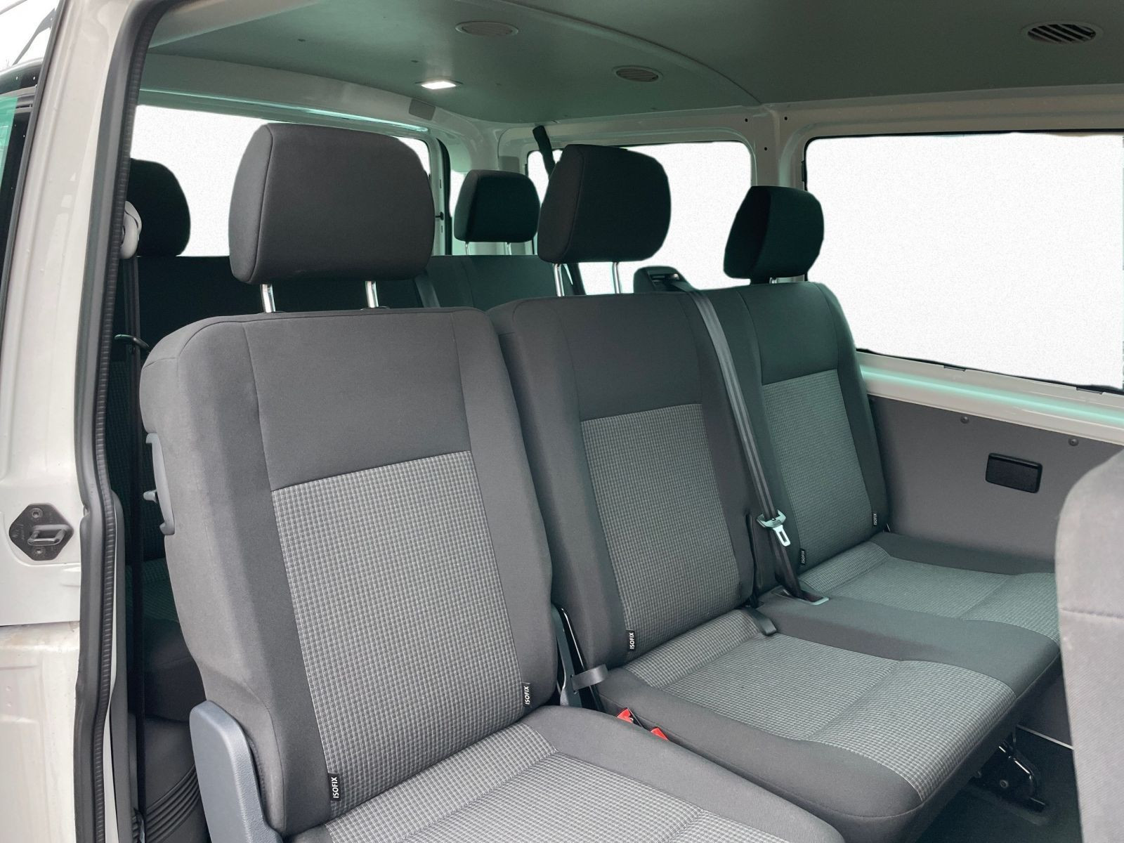 Volkswagen - T6.1 Kombi_7