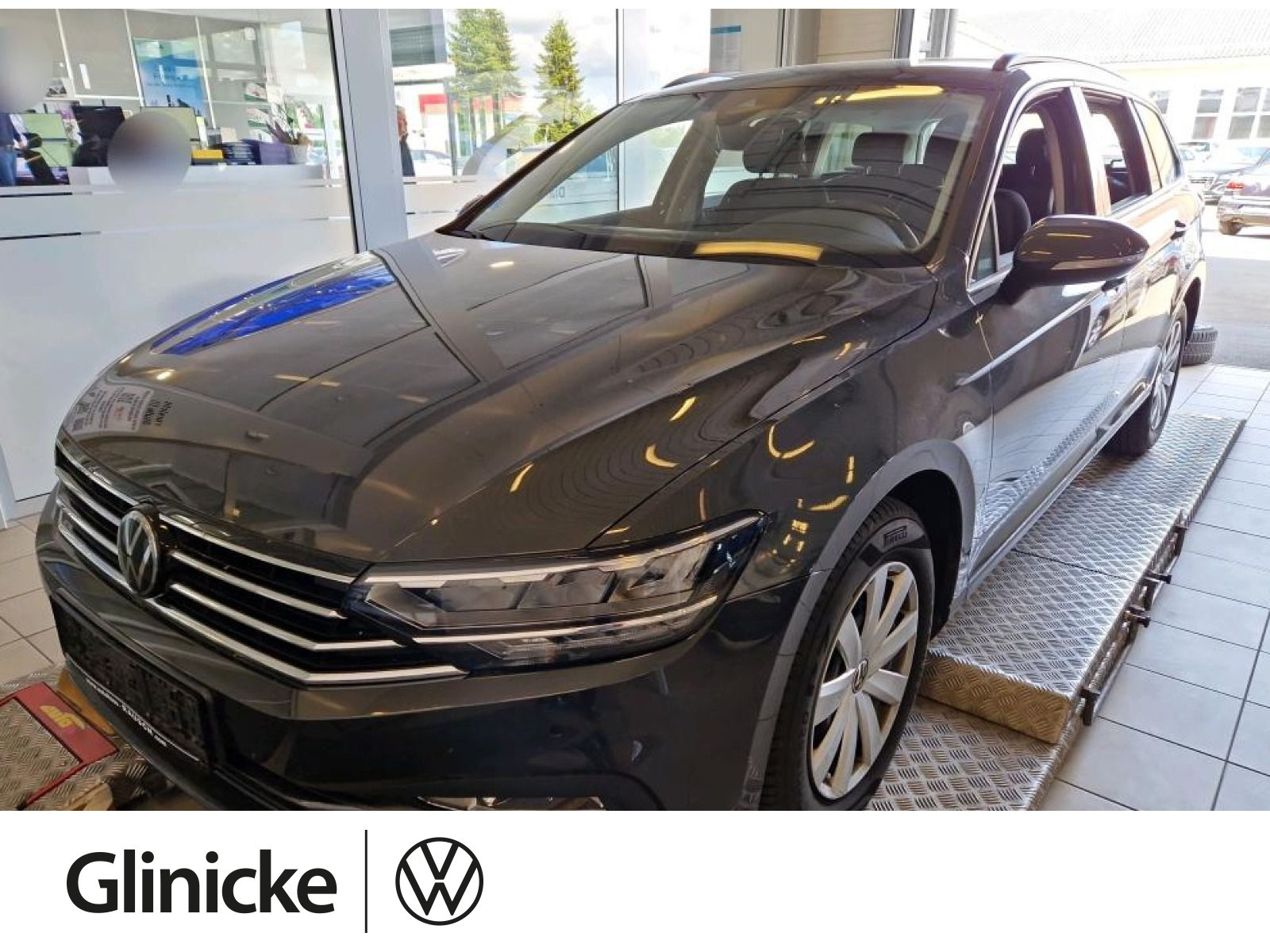 Volkswagen - Passat Variant_1