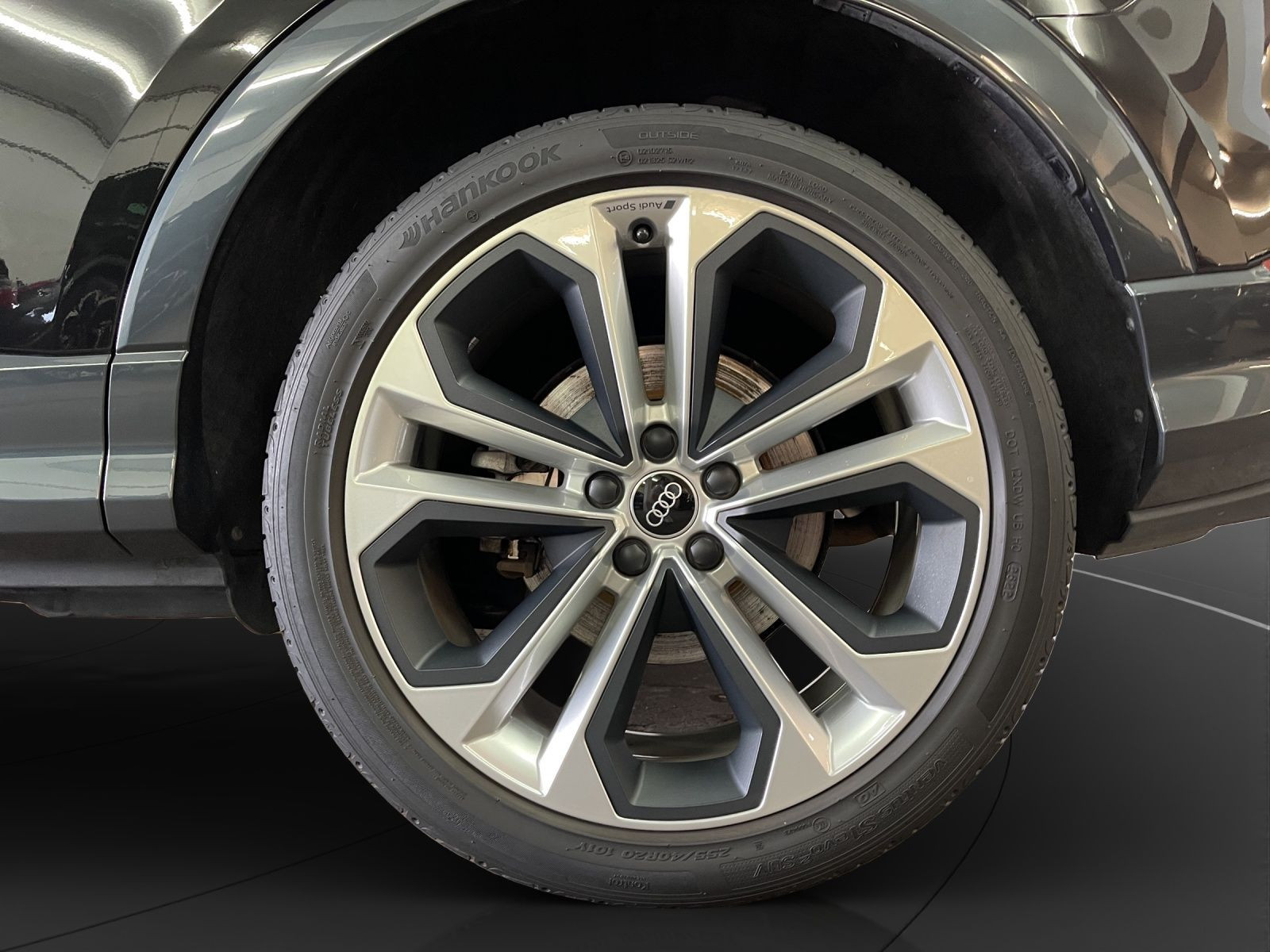 Audi - Q3_13 Audi - Q3_13