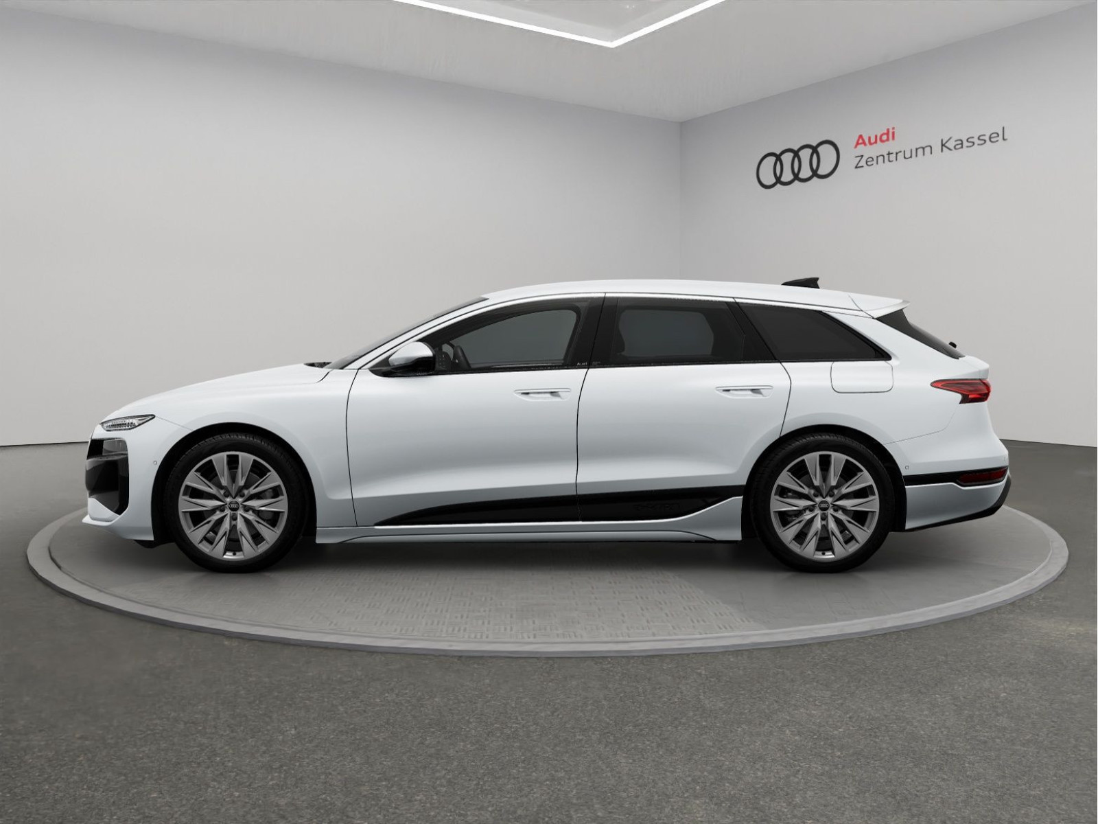 Audi - A6 Avant e-tron_4