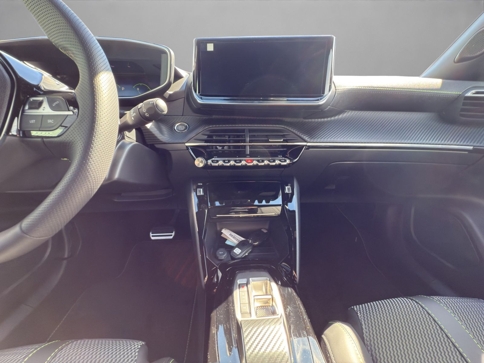 Peugeot - 2008_14