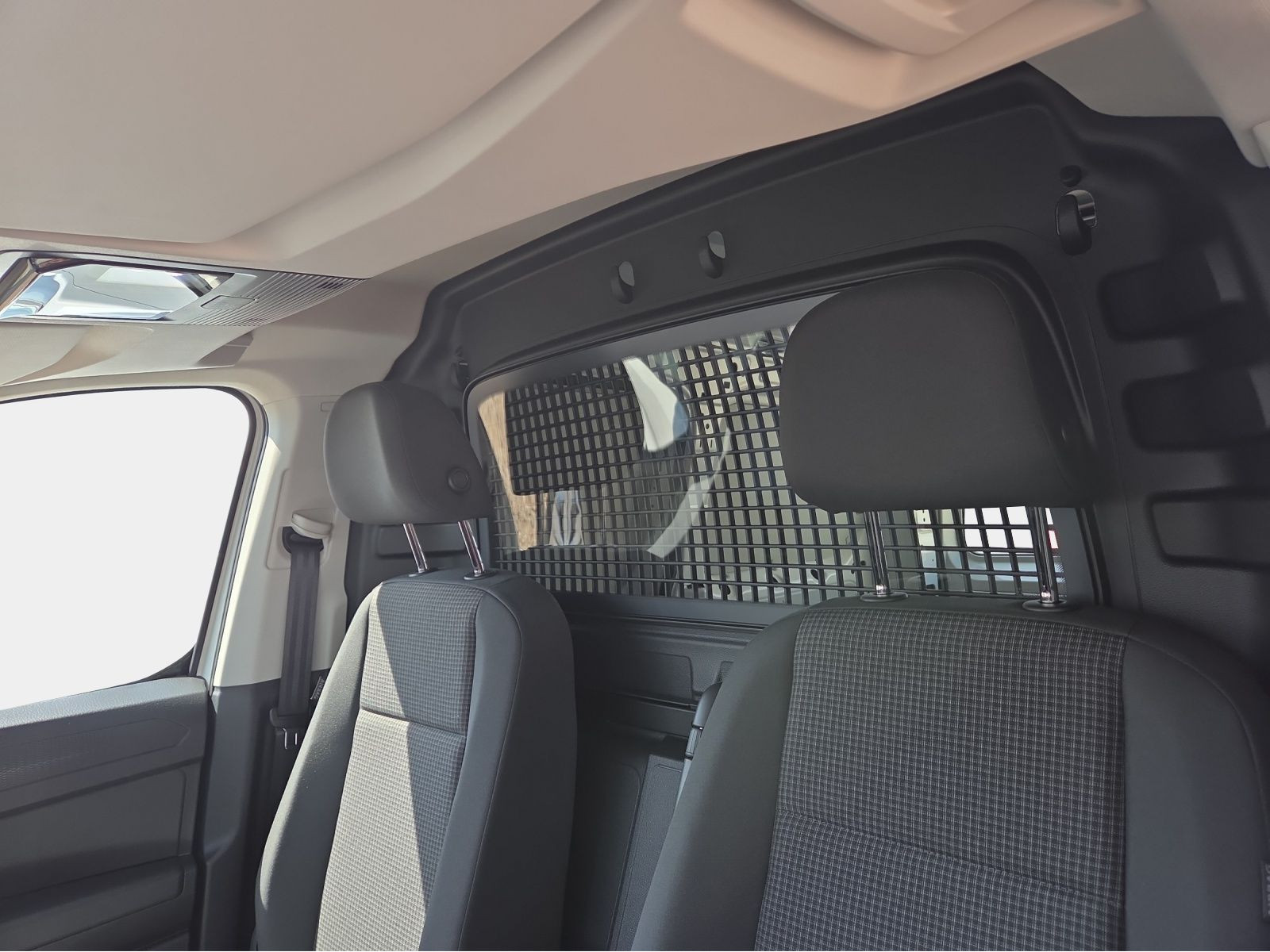 Volkswagen - Caddy Cargo_9