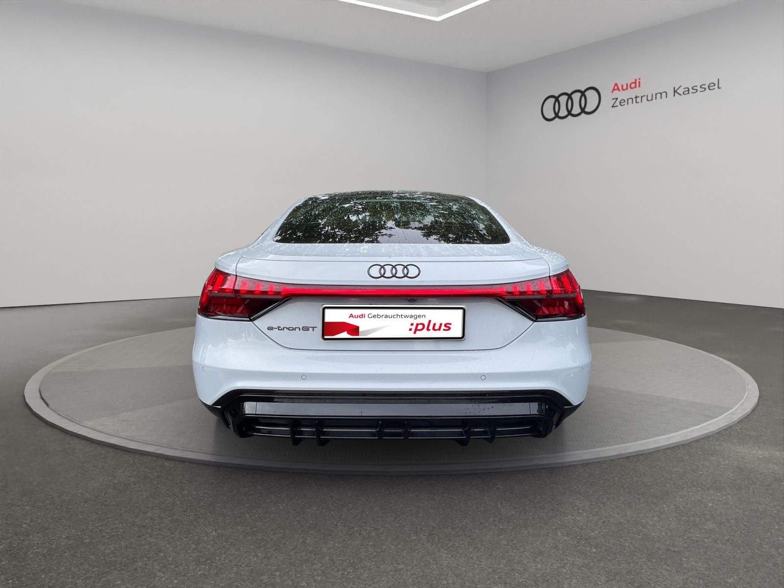 Audi - e-tron GT quattro_6
