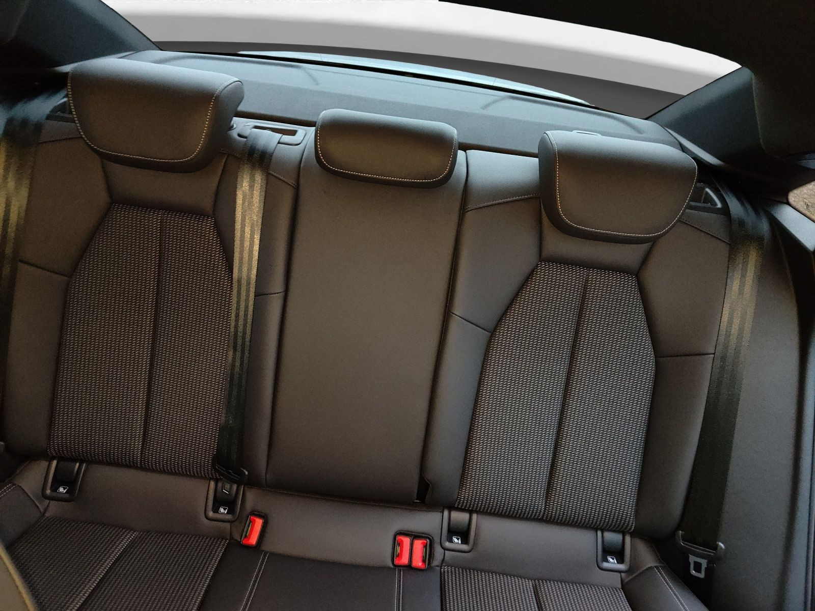 Audi - A3 Limousine_6