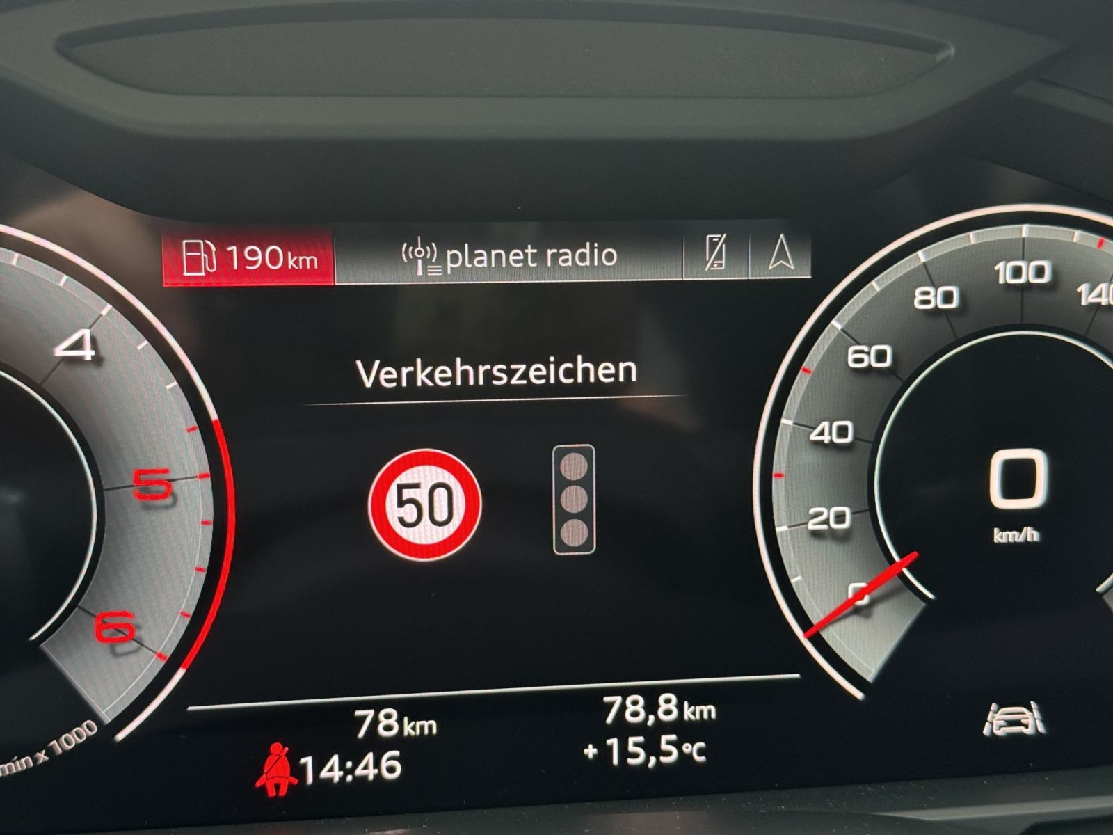 Audi - A6 Avant_24