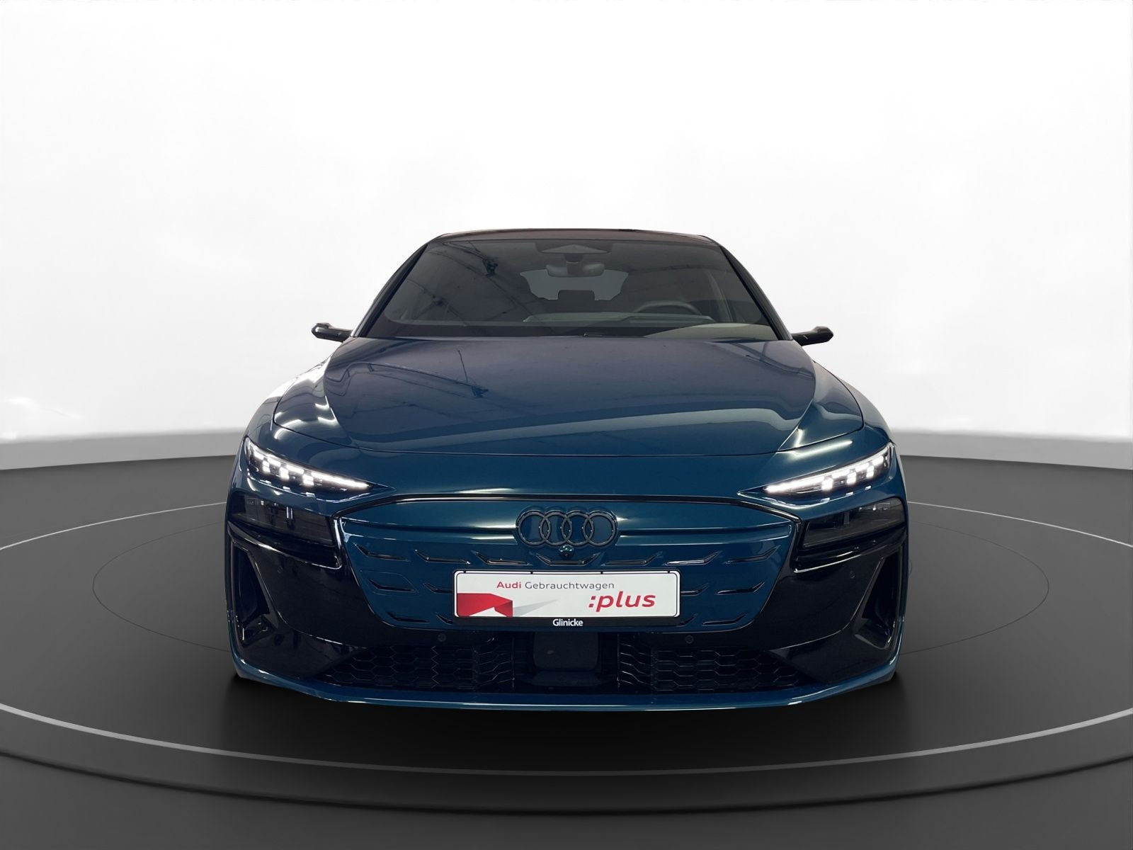 Audi - A6 Avant e-tron_4