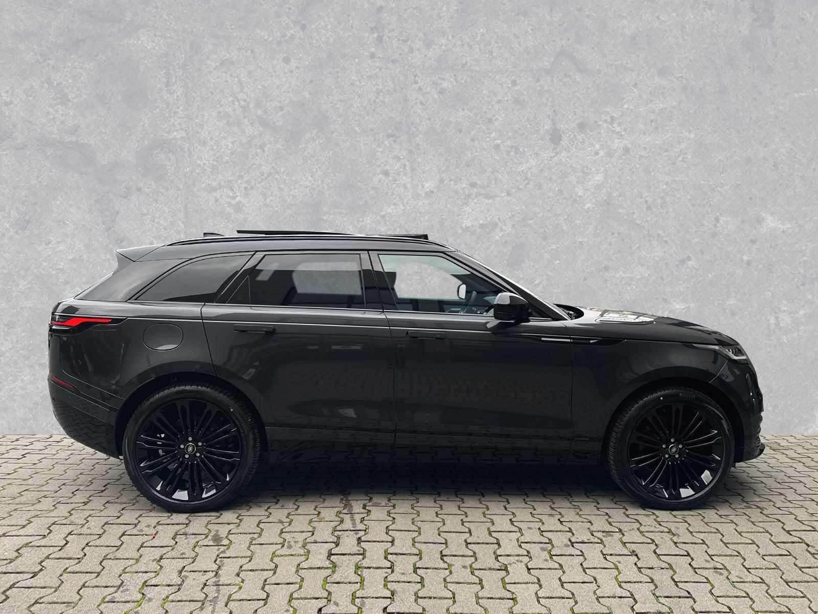 Land Rover - Range Rover Velar_6