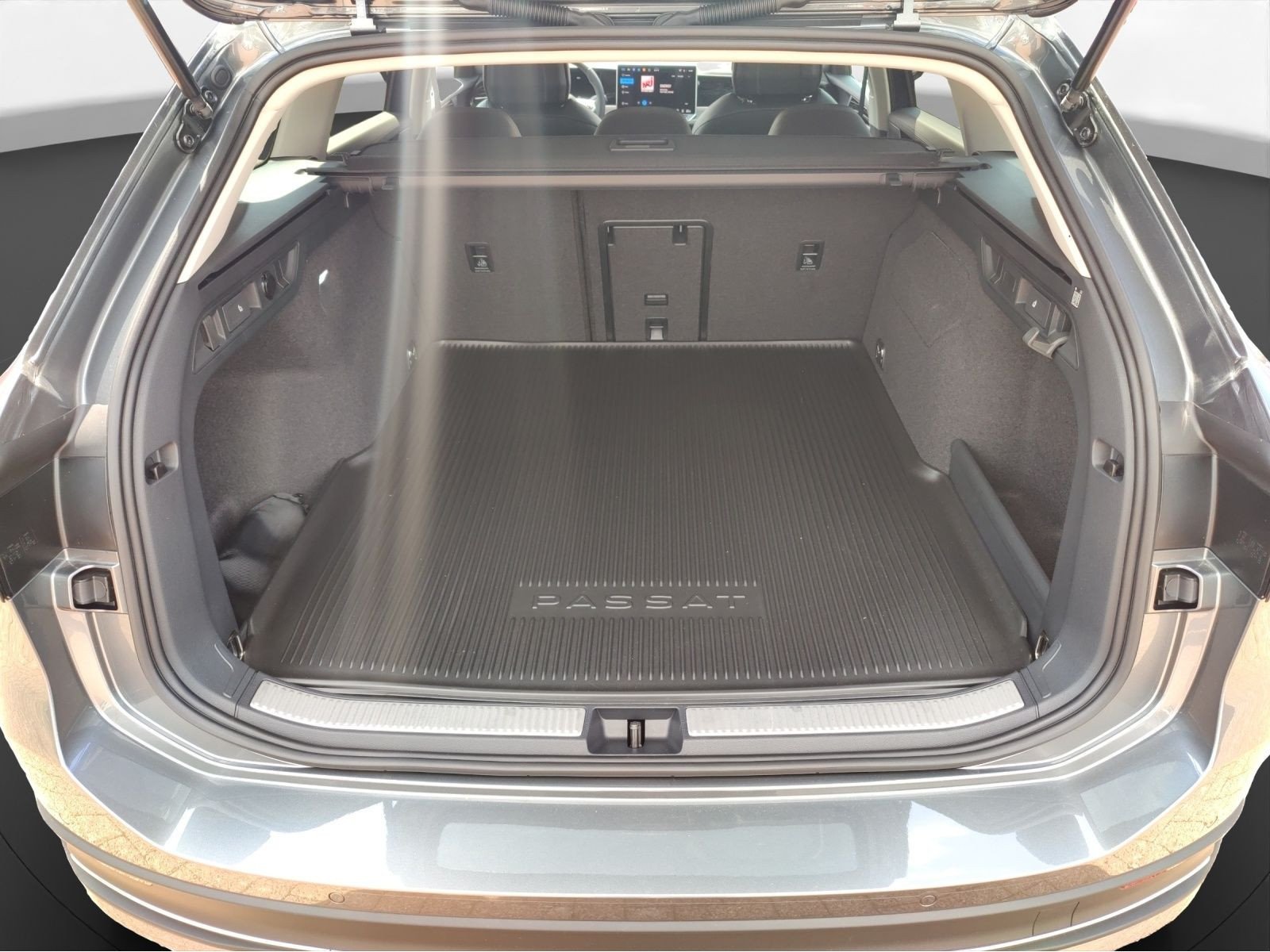 Volkswagen - Passat_12