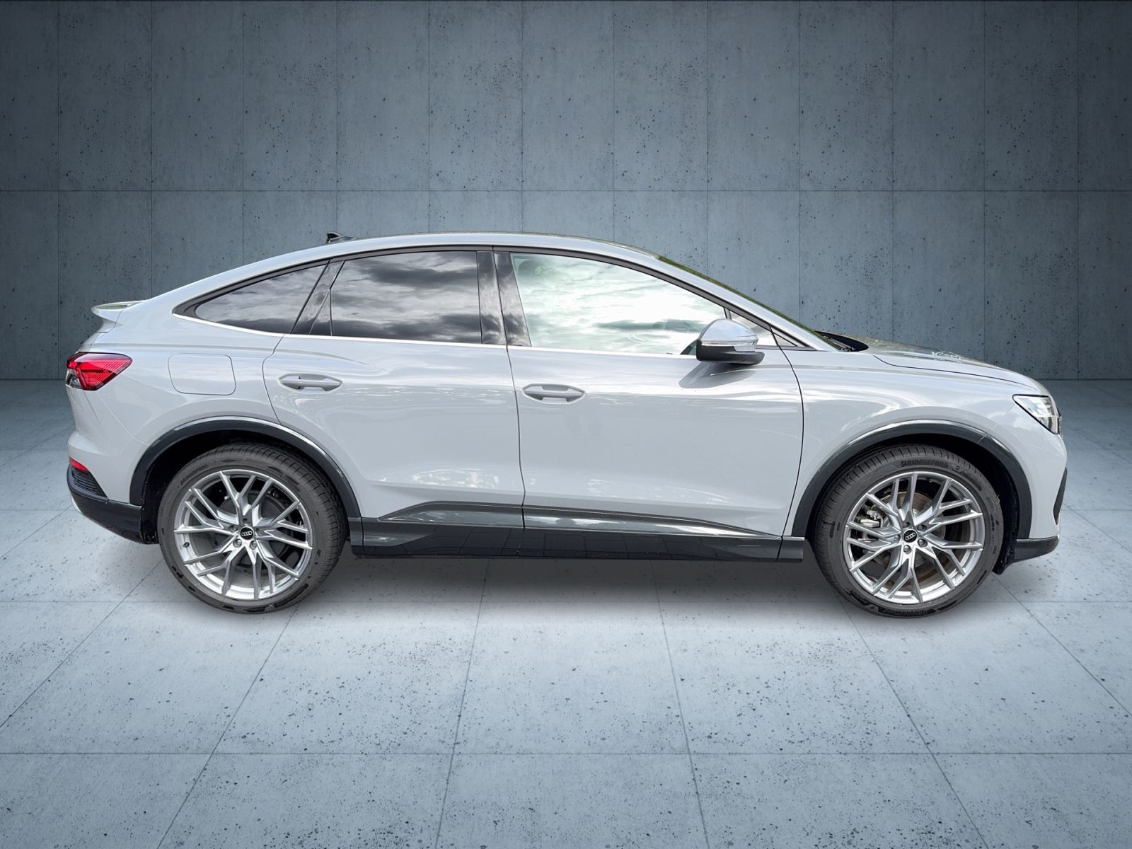 Audi - Q4 Sportback e-tron_6 Audi - Q4 Sportback e-tron_6