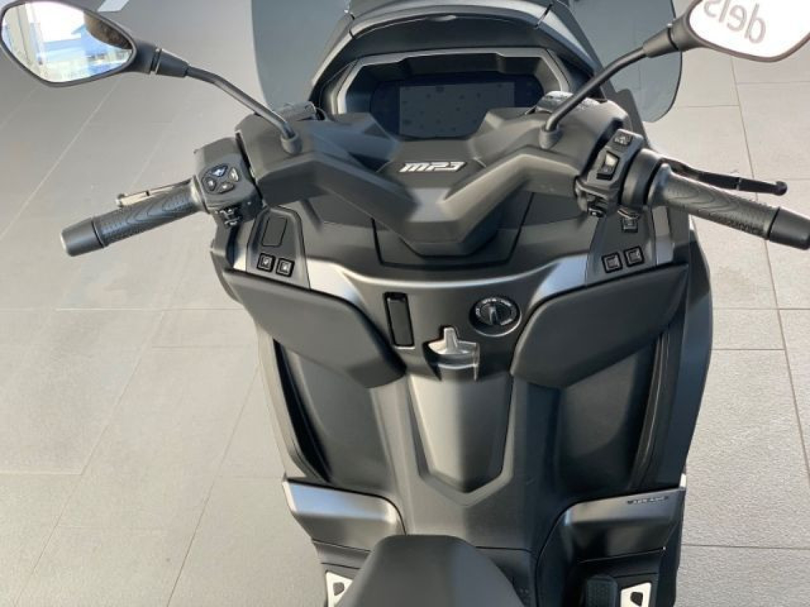 Piaggio - MP3_13