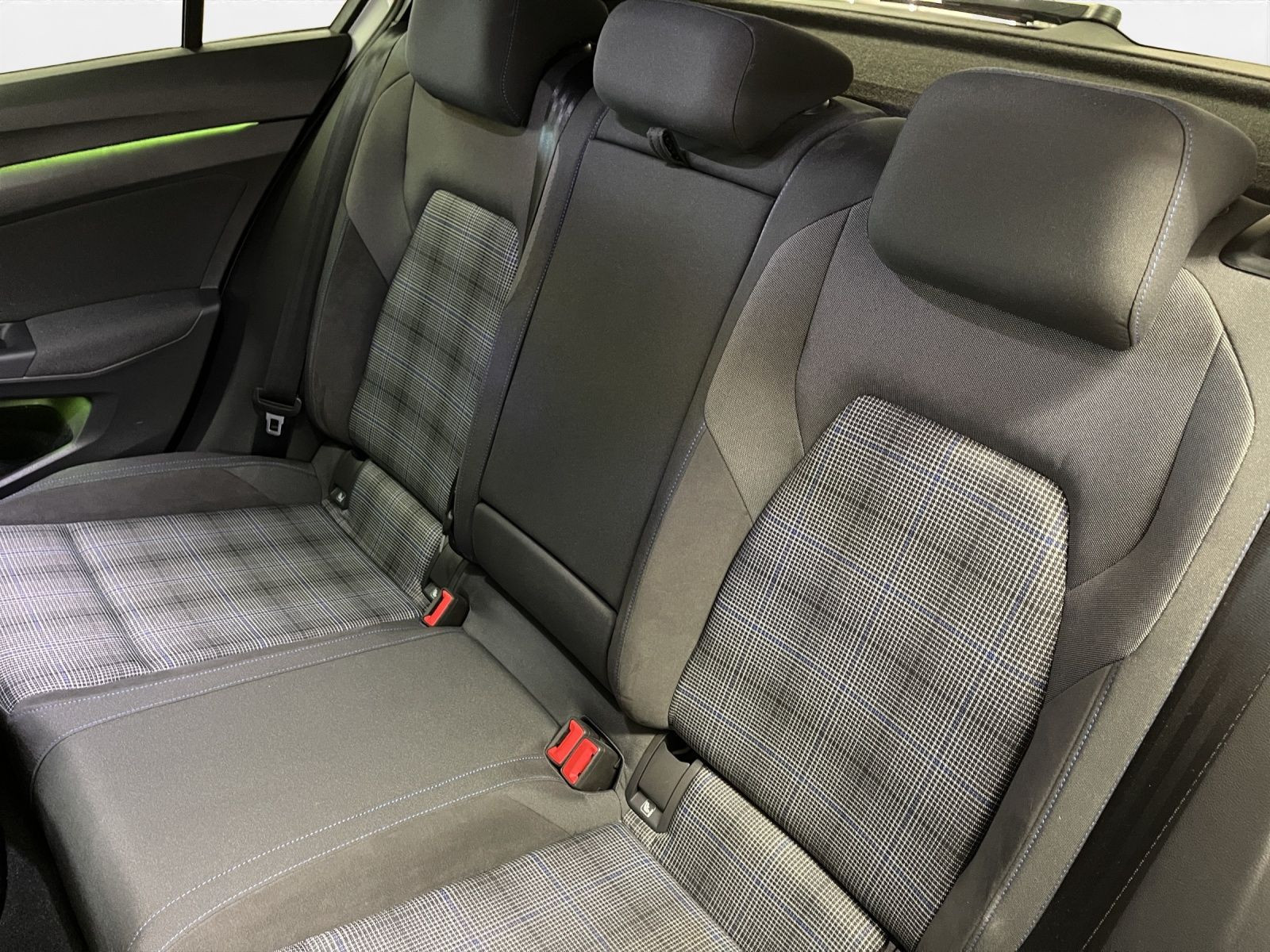 Volkswagen - Golf_20
