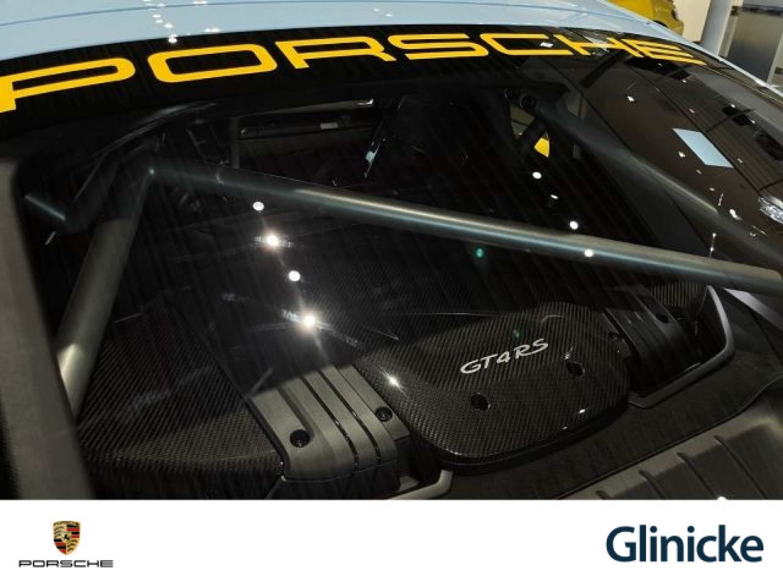 Porsche - Cayman_33