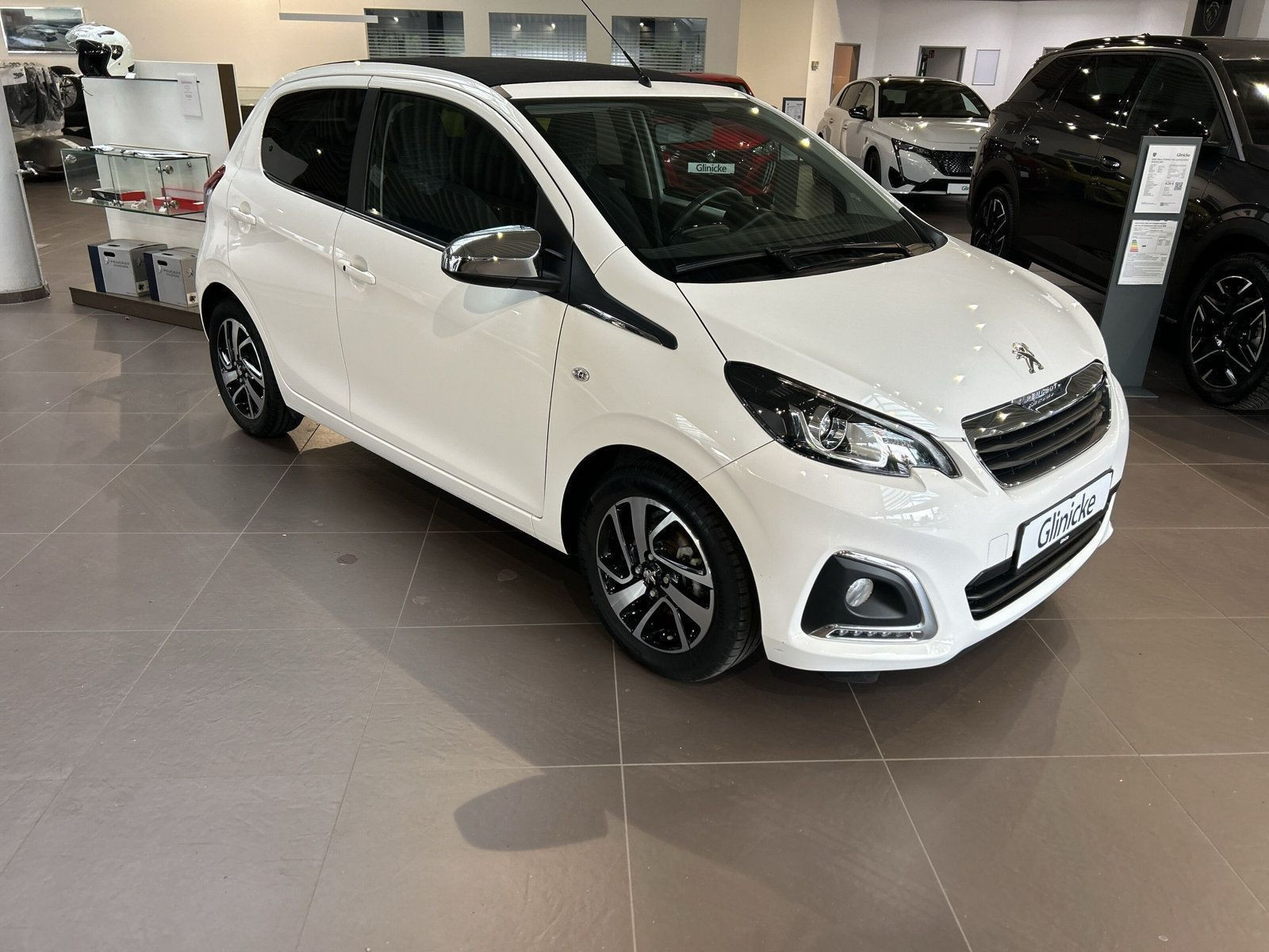 Peugeot - 108_4