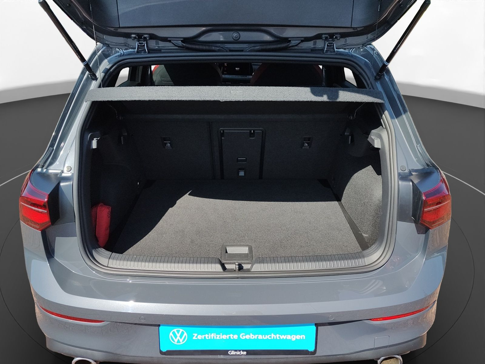 Volkswagen - Golf GTI_11
