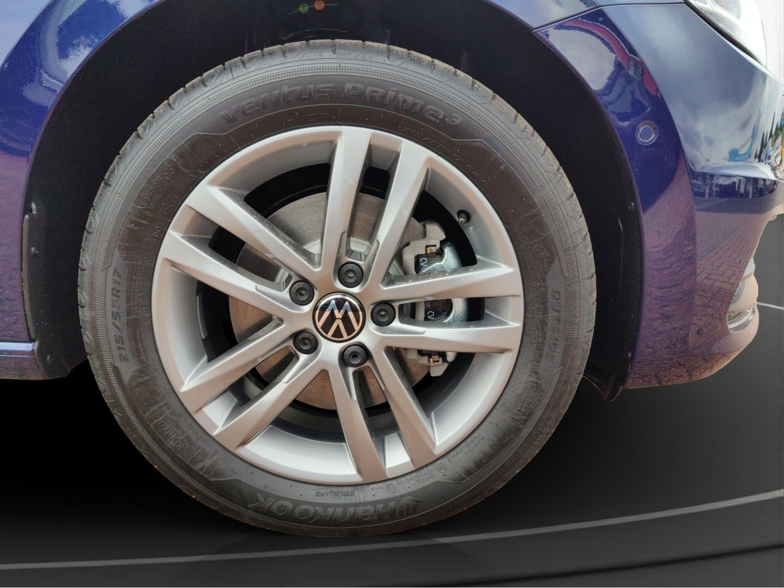 Volkswagen - Touran_16