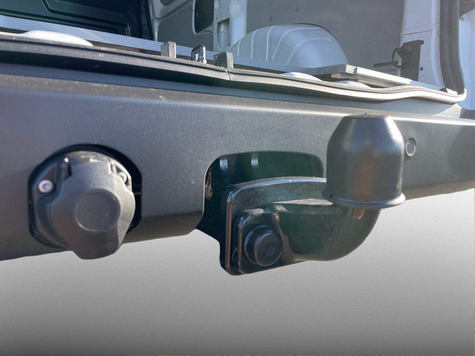Volkswagen - T7 Transporter_5