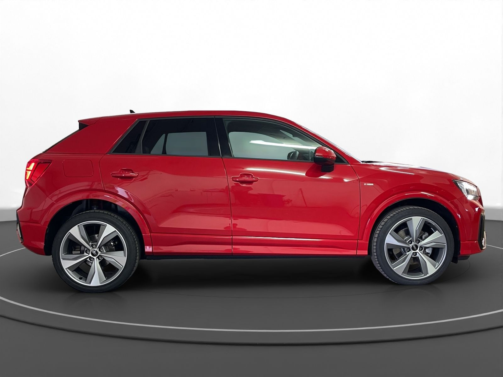 Audi - Q2_5