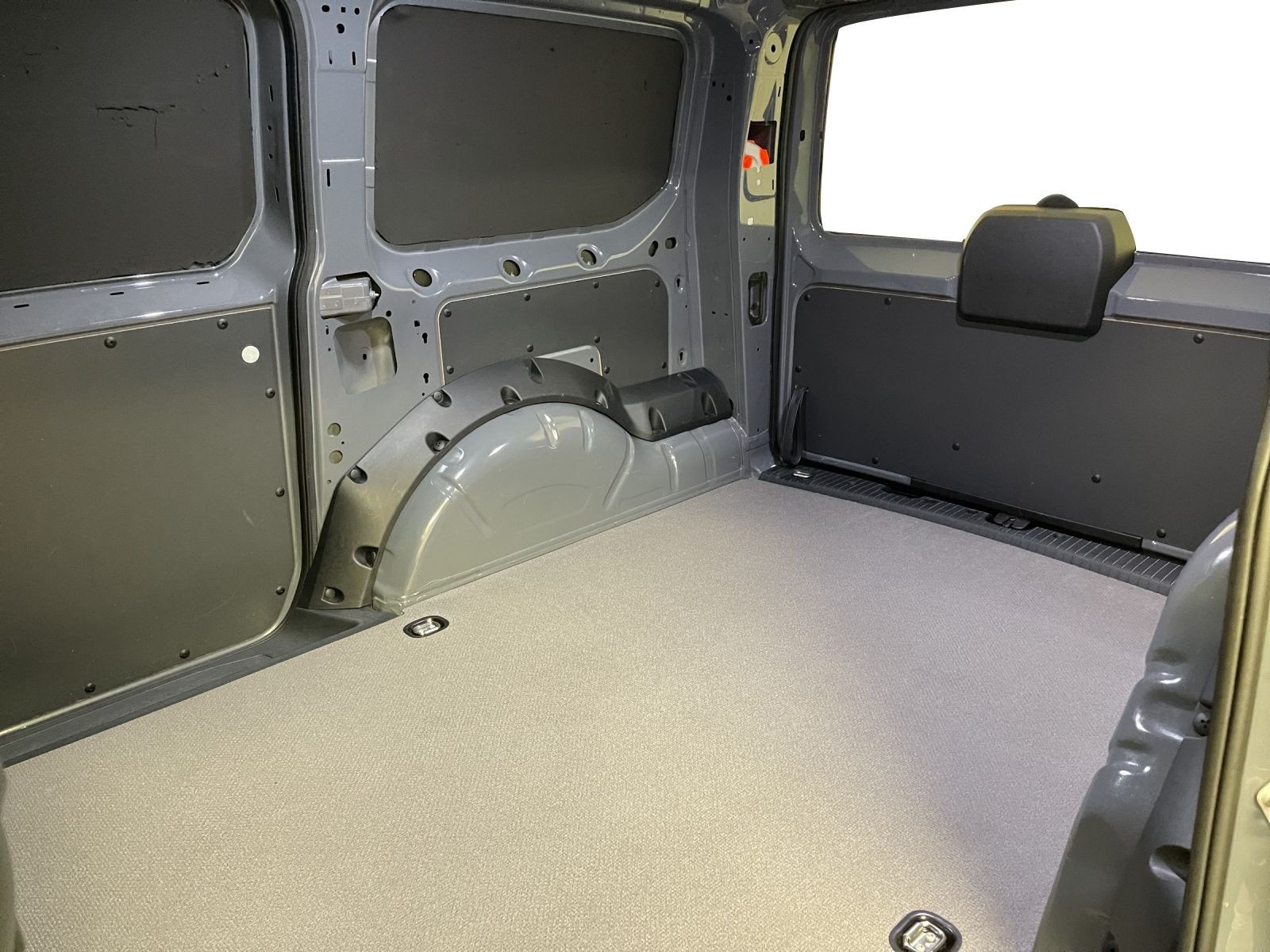 Volkswagen - Caddy Cargo_19