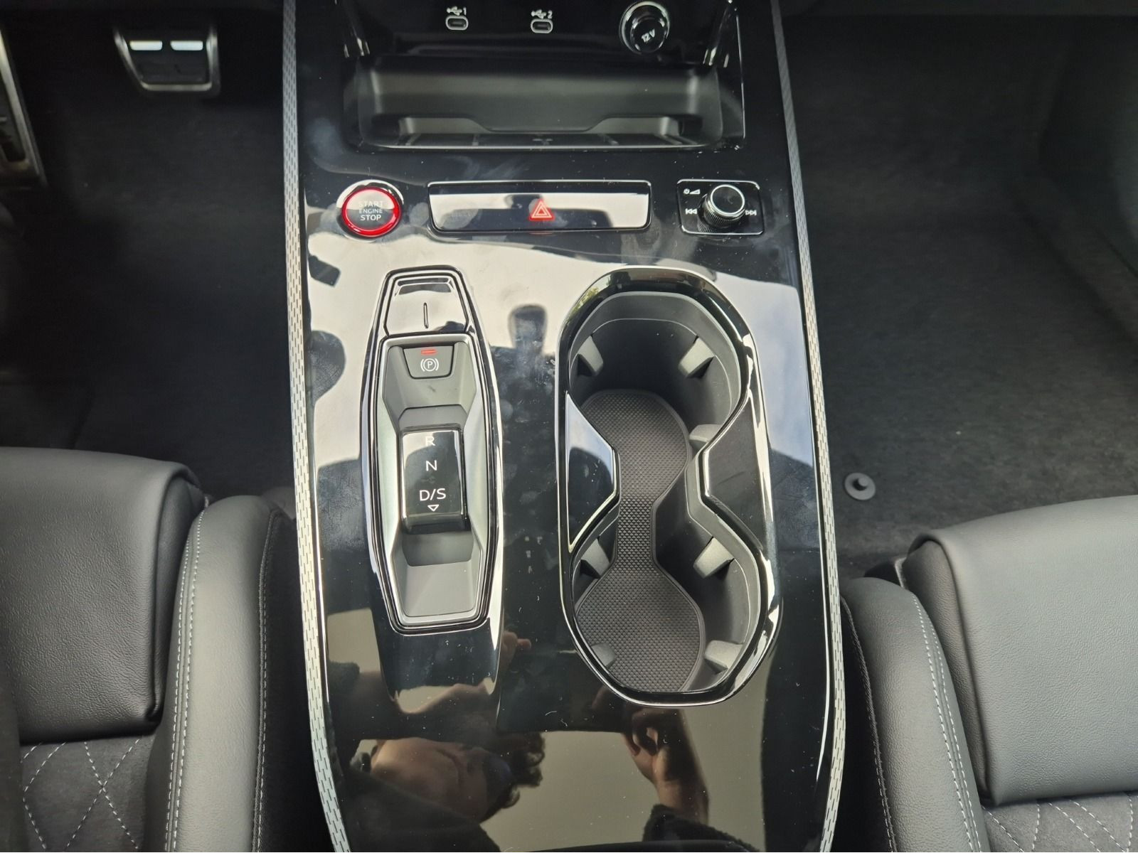 Audi - S5 Limousine_17