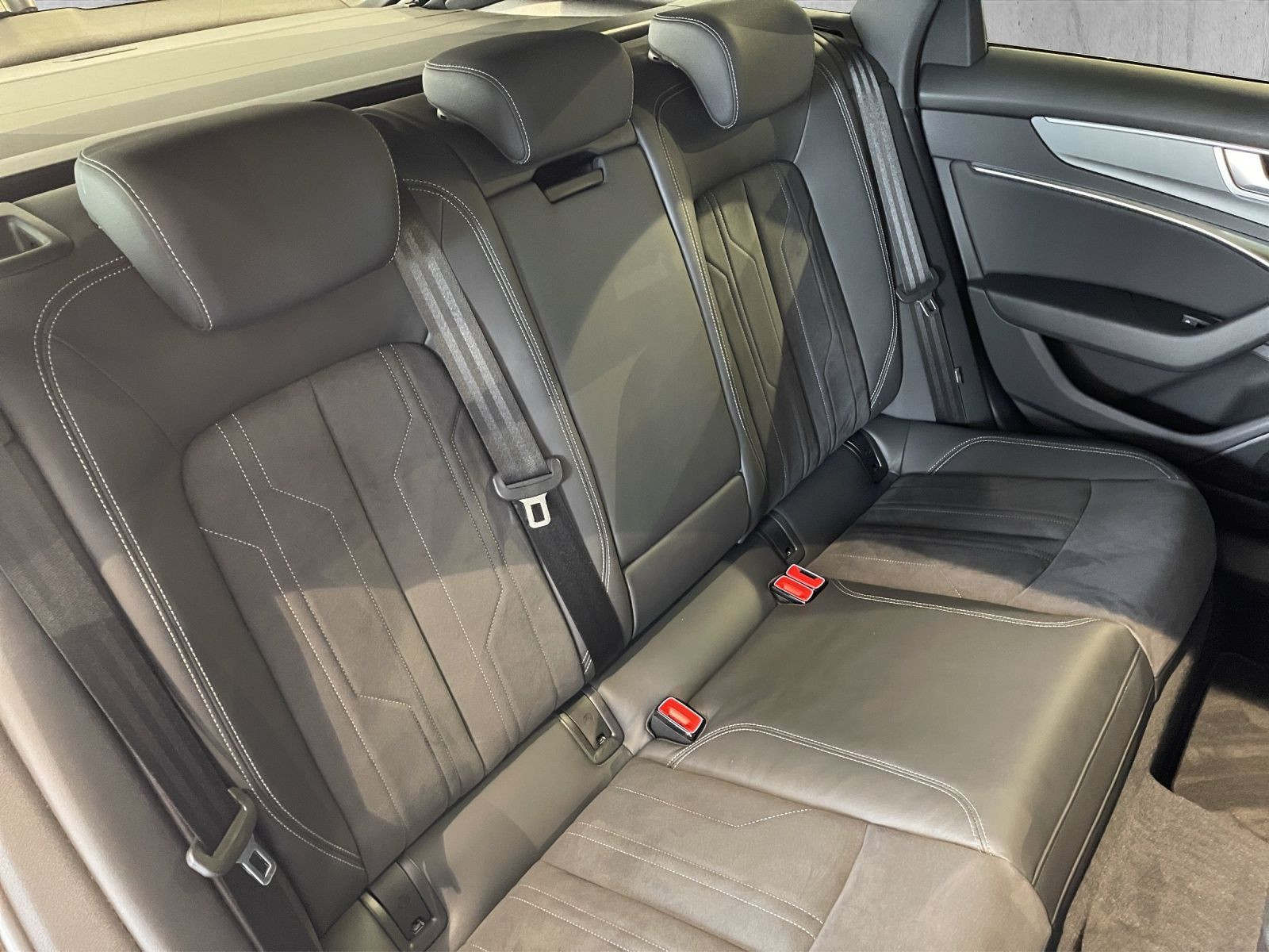 Audi - A6 Avant_19
