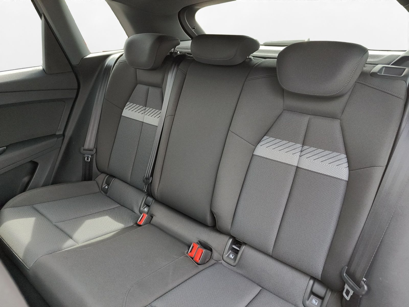 Audi - Q4 e-tron_6