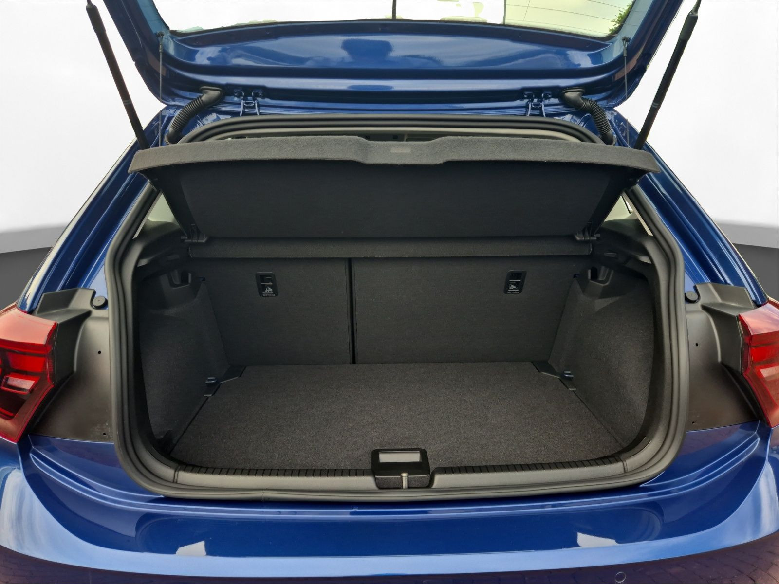 Volkswagen - Polo_10