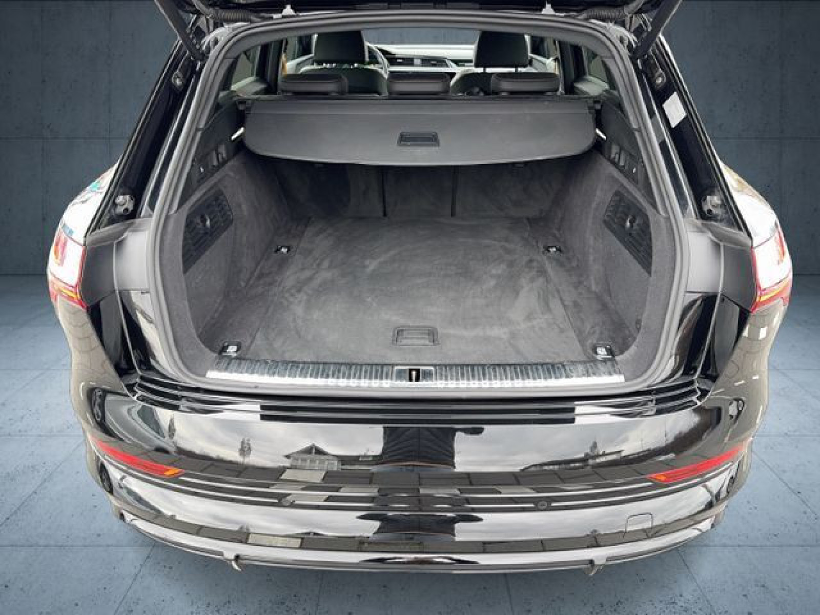 Audi - e-tron_15