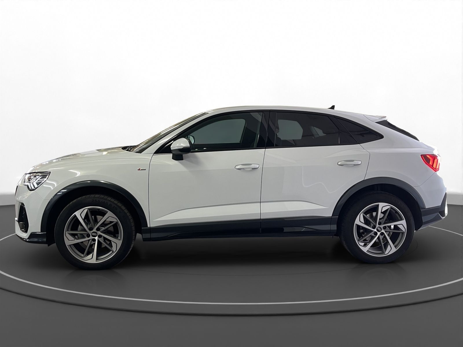 Audi - Q3 Sportback_8