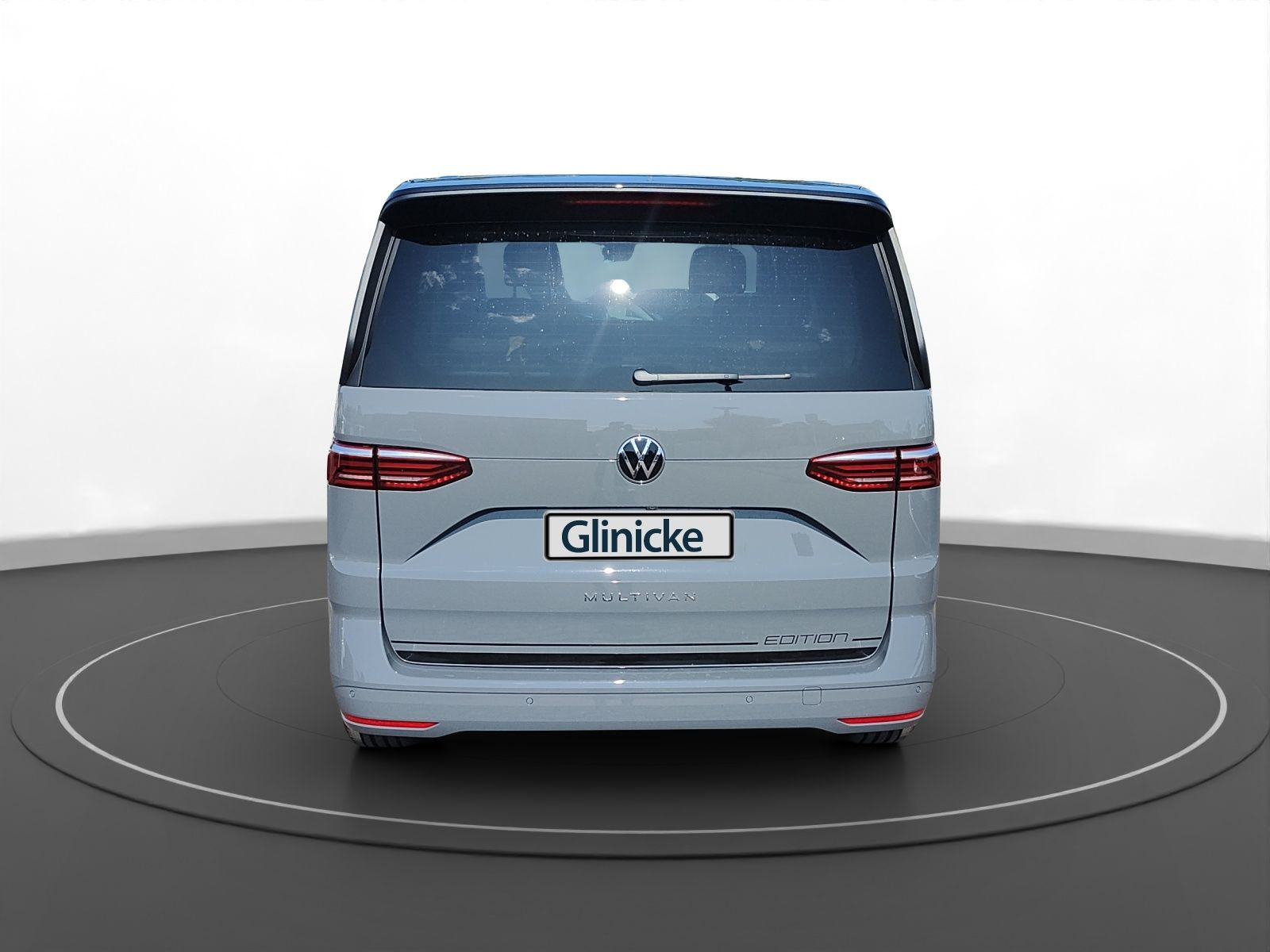 Volkswagen - Multivan_9