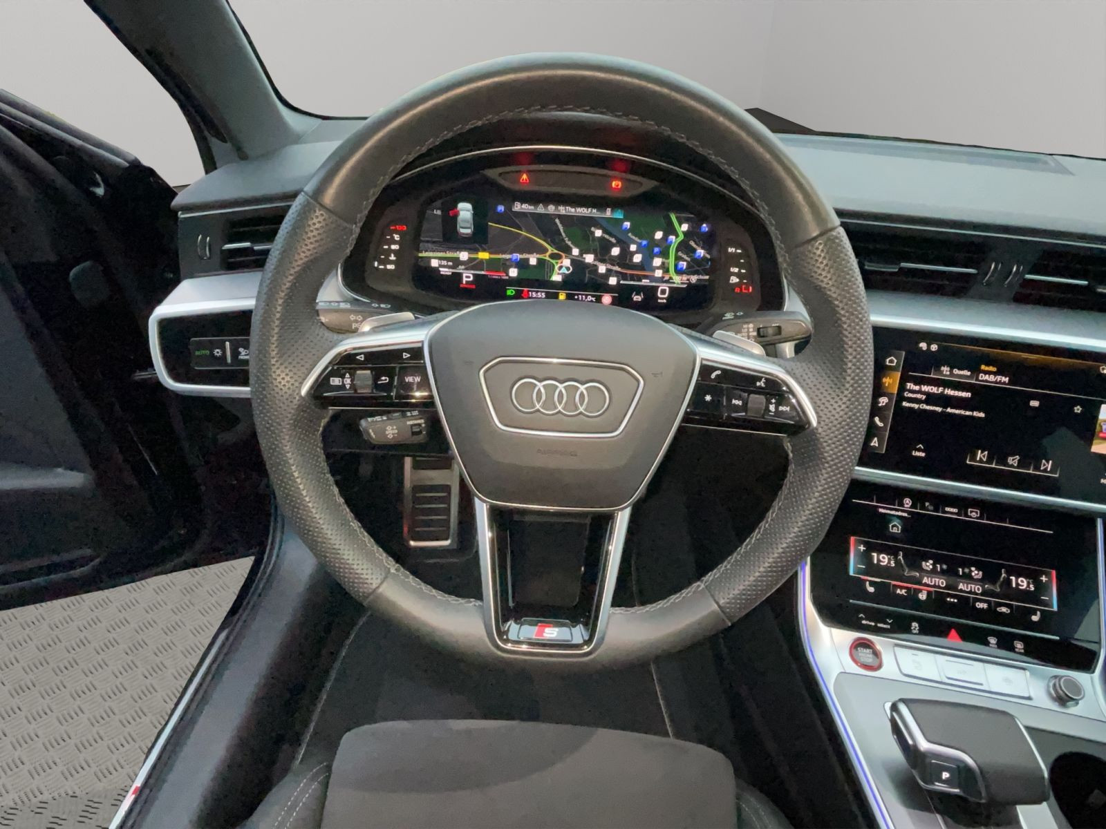 Audi - S6_12