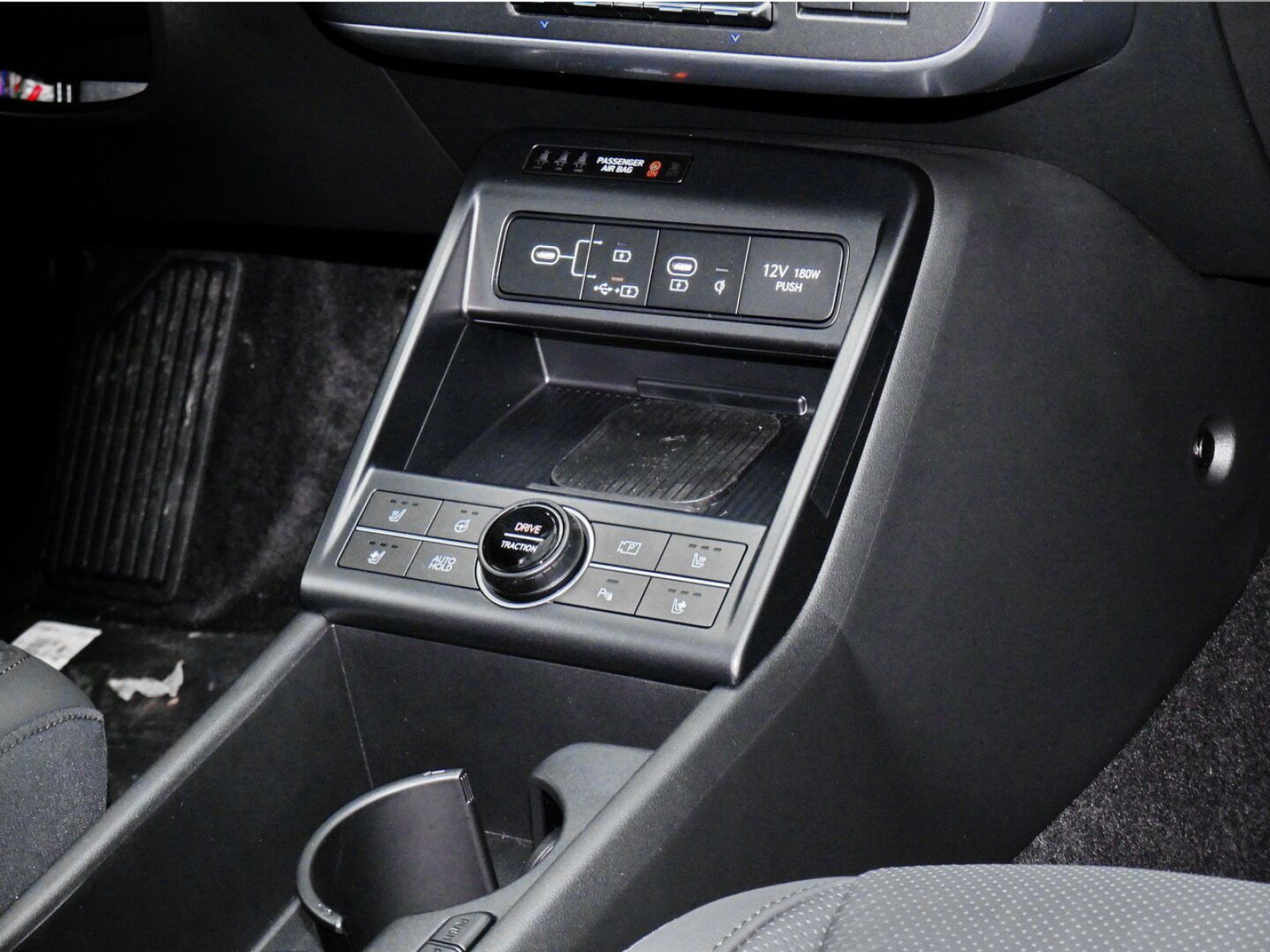 Hyundai - Kona_6